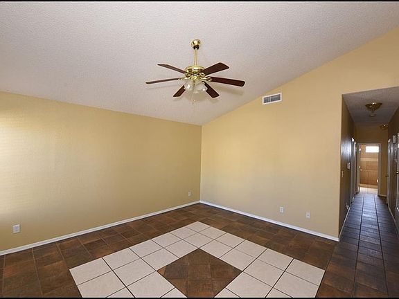 5th image of 8408 Mercury St
