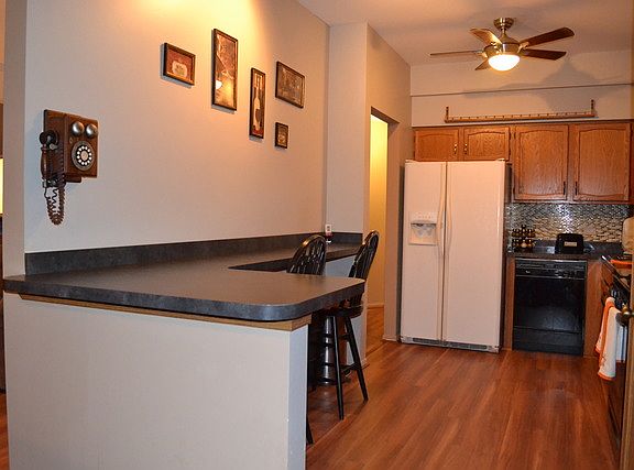 3rd image of 11223 Bradley Ct