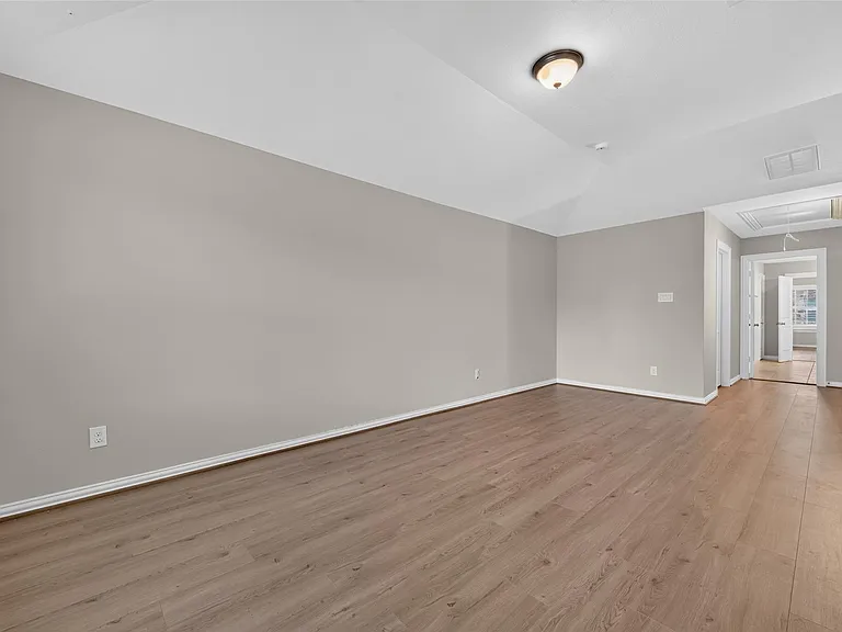 13423 Preston Cliff Ct — Photo 31