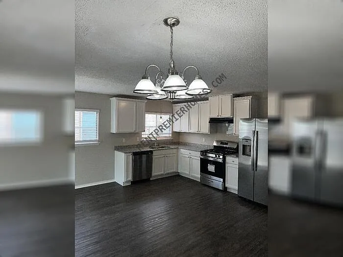 2911 Lake Briar — Photo 4