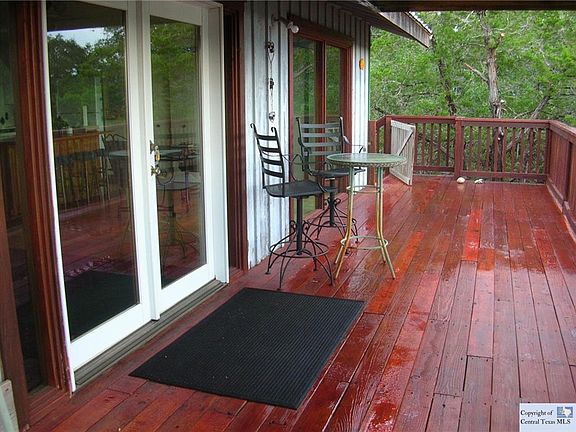 2nd image of 110 Canyon Dr