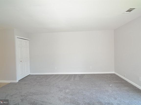 4th image of 7283 Larrup Ct