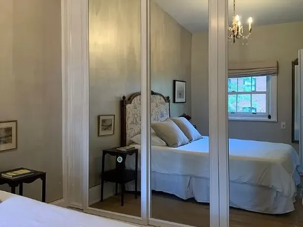 13 East 9th Street image 25 of 26