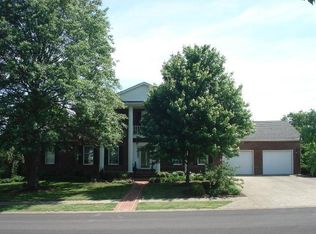 203 Chelsea Dr, Cynthiana, KY 41031