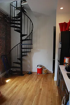 Rented by Bohemia Realty Group | media 25