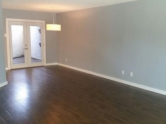 3rd image of 5505 Live Oak St APT 7