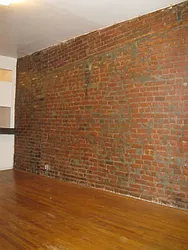 Rented by Tower Brokerage