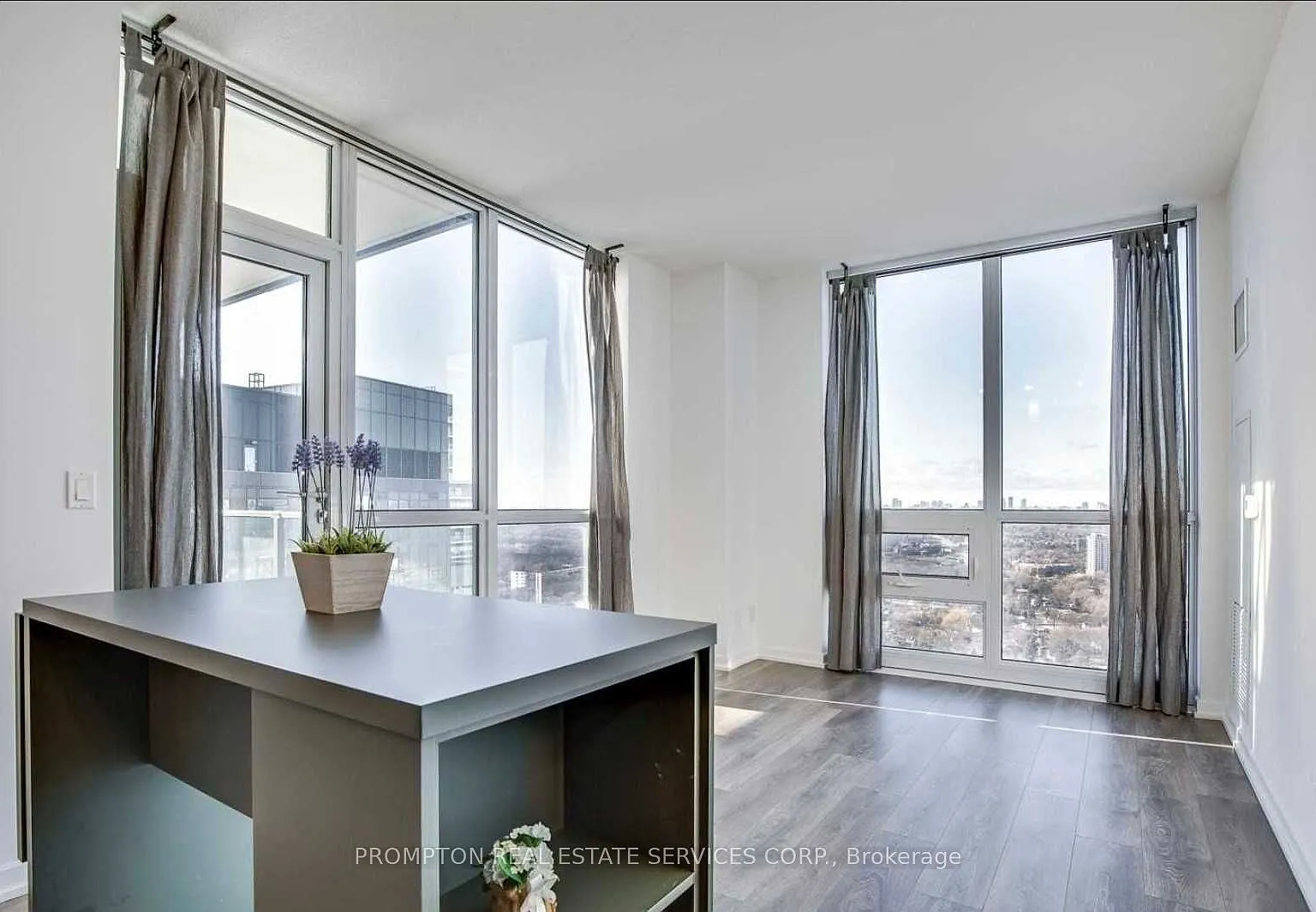 2 bed, $2,800 — Photo 4