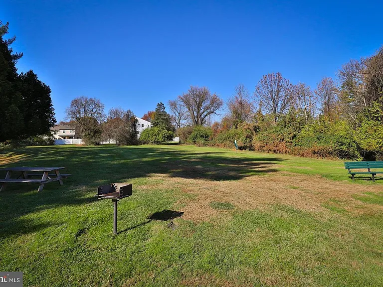 250 Ridge Pike #346B — Photo 25