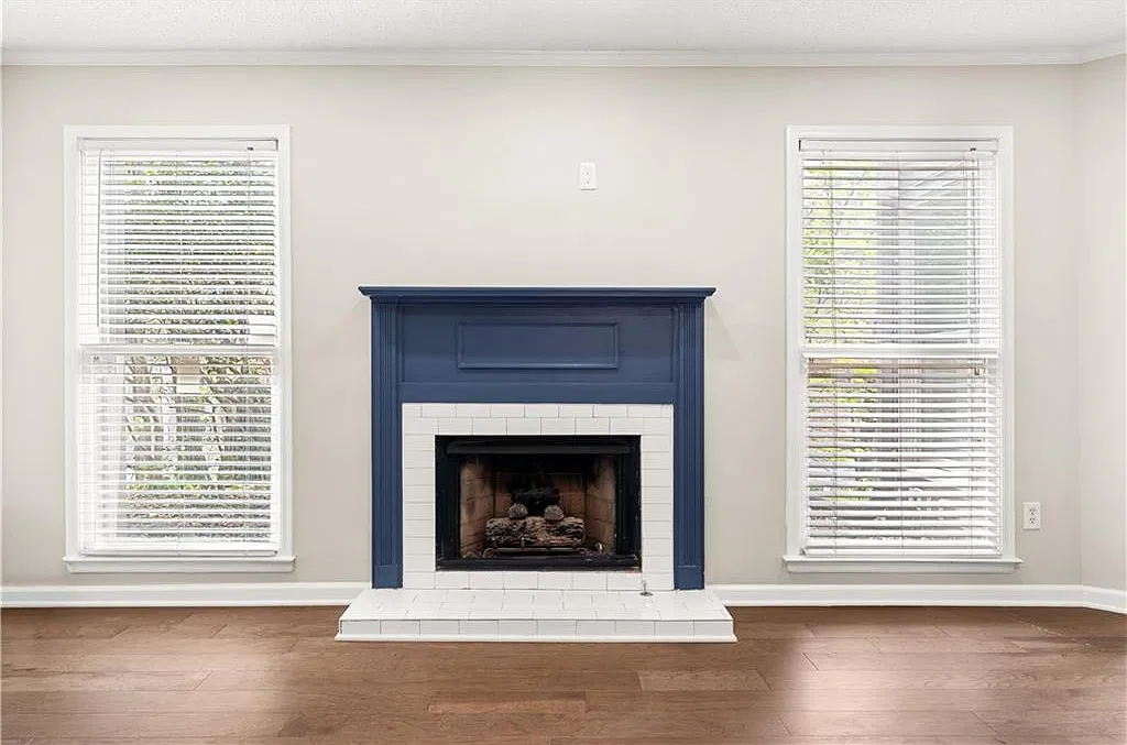 2 bed, 2.0 bath, 1333 sqft, $2,500 — Photo 4