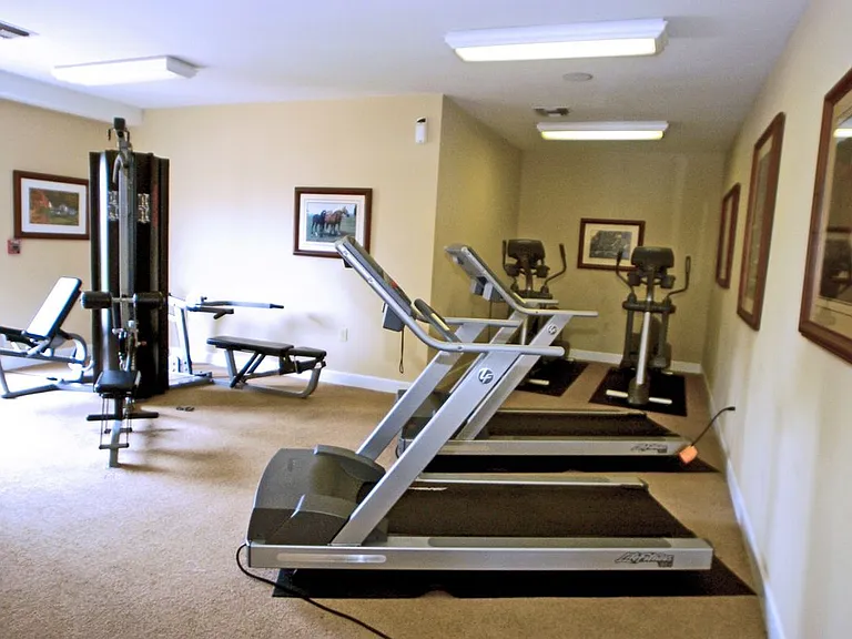 Brenneman Farm Apartments — Photo 7
