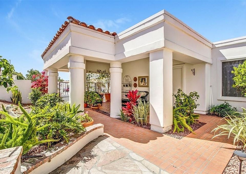 For Sale: 4134 Rhodes Way, Oceanside, CA 92056