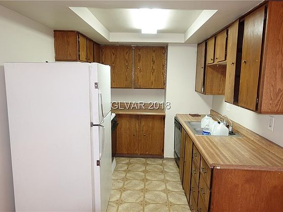 2nd image of 6651 Bubbling Brook Dr