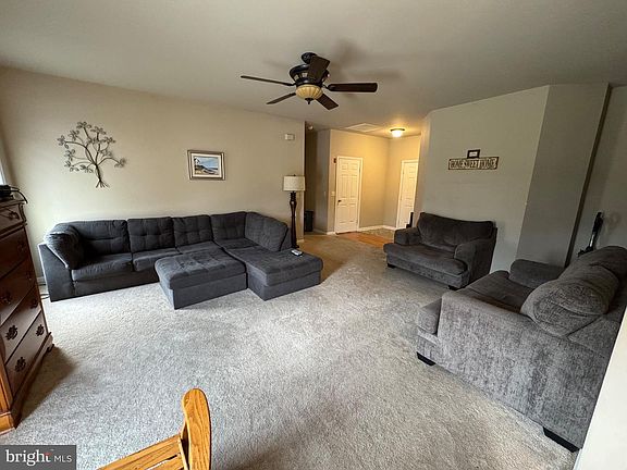 5th image of 8855 Lenox Dr