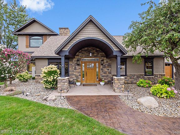 4th image of 728 Blackfoot Ct