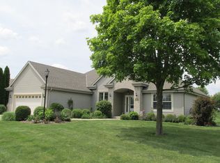 7902 Lake View Rd, Waterford, WI 53185