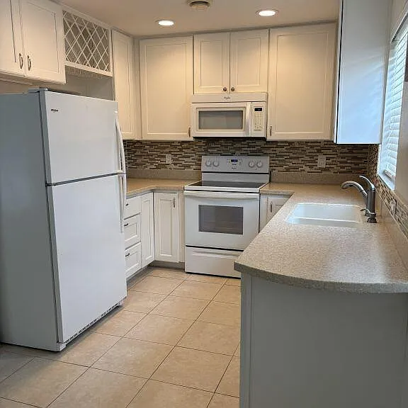 2800 Indian River Blvd #1 — Photo 7
