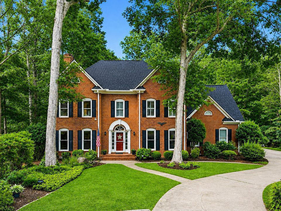 1st image of 120 Laurel Oak Trl