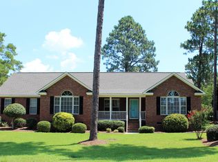 841 Jack Pine St, Hope Mills, NC 28348