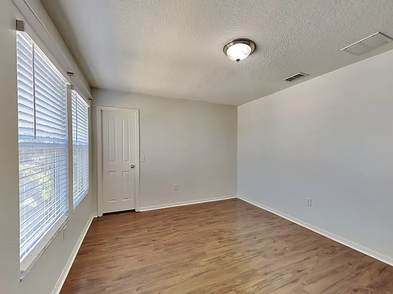934 Tramells Trl — Photo 20