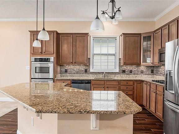 5th image of 15467 Mystic Rock Dr