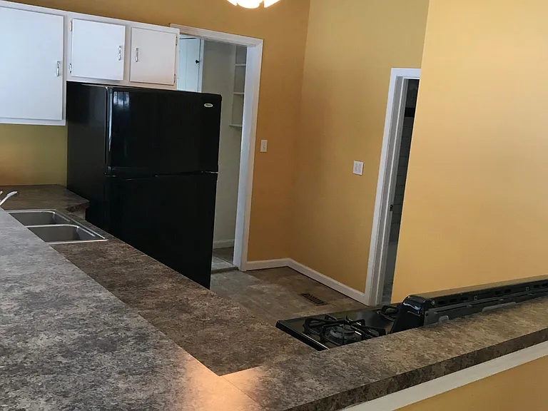 214 Woodruff Ave — Photo 5