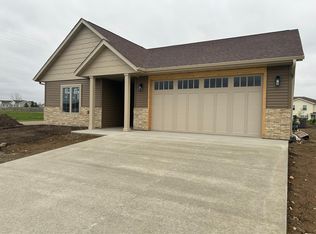 285 Timber Pl NE, Owatonna, MN 55060