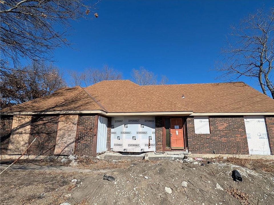 1st image of 15875 Switzer Rd