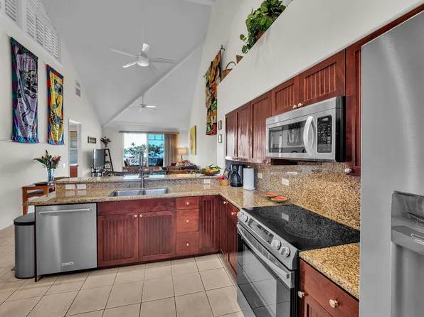 69-200 Pohakulana Pl APT N32, Waikoloa, HI 96738