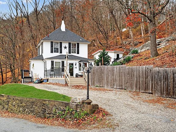 2nd image of 23 Stone Ridge Road