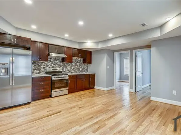 116 Emerson St NW APT 1, Washington, DC 20011