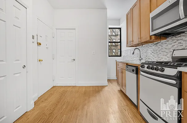 Rented by PREX Realty Corp | media 16