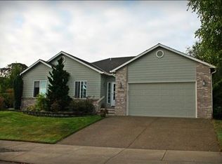 1918 NW Cascade Heights Dr, Albany, OR 97321