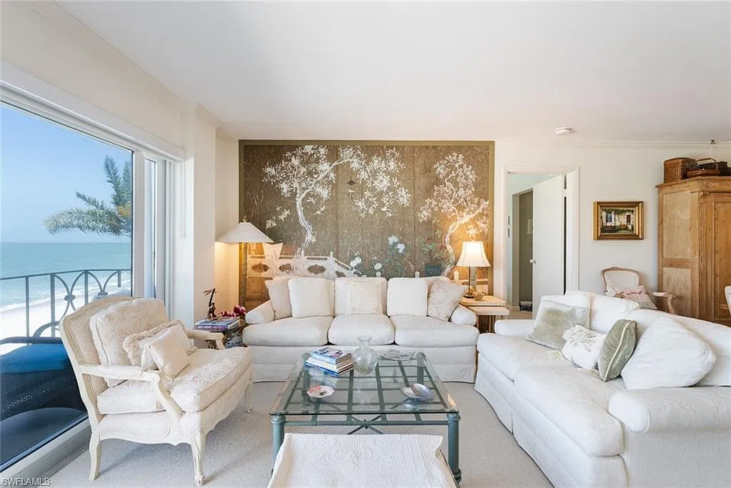 2 bed, 2.0 bath, 1100 sqft, $9,000 — Photo 3