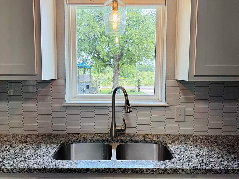 1117 County Road 1304 — Photo 5