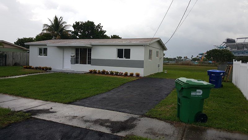 1st image of 2060 NW 204th St