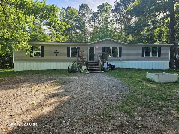 376 County Road 4192, Deweyville, TX 77614