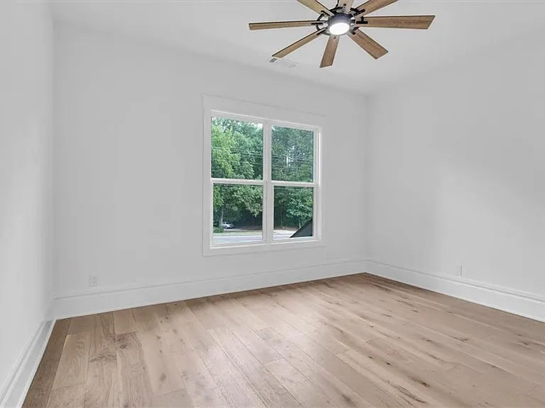 1330 Upchurch Rd — Photo 33