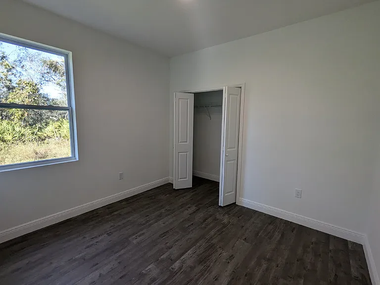 504 Saint Johns Ct — Photo 23