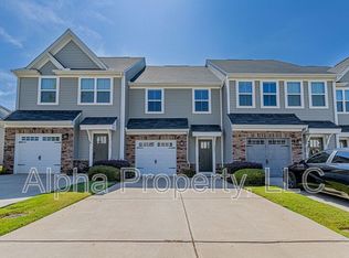 121 Roseridge Dr, Simpsonville, SC 29681