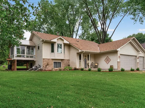22160 Jude Ave N, Forest Lake, MN 55025