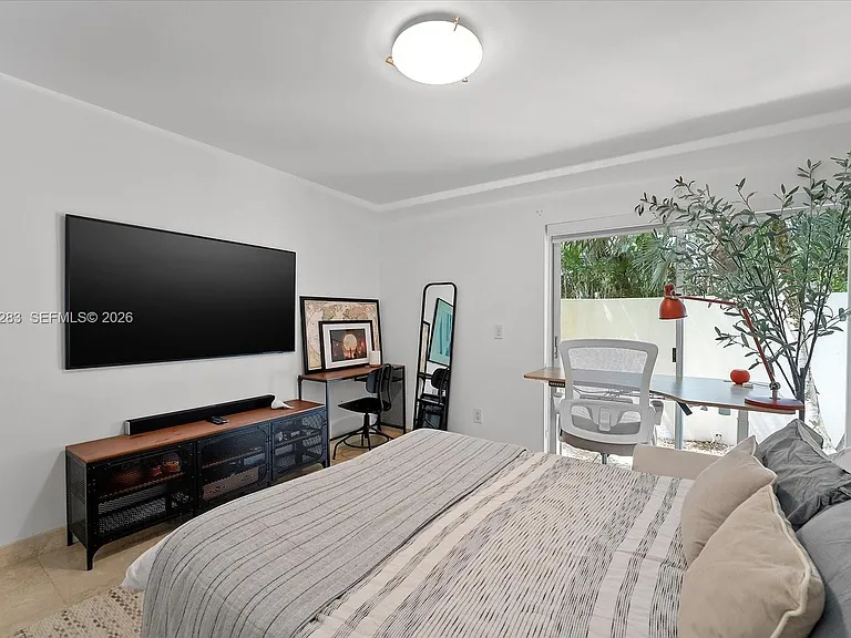 2721 SW 22nd Ave — Photo 18