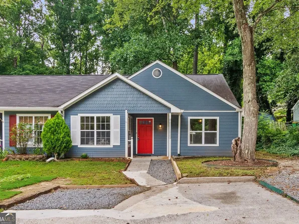 5126 Farm Place Dr NE, Woodstock, GA 30188