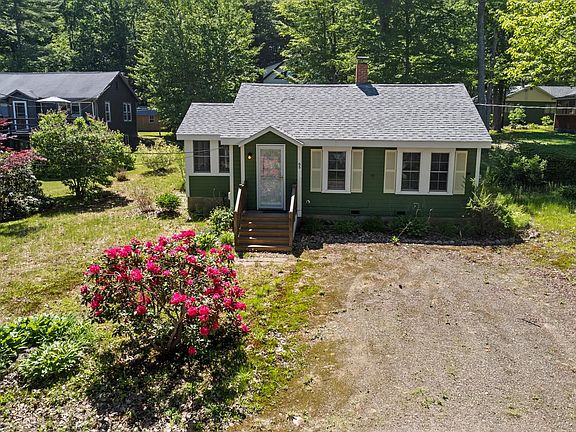 2nd image of 65 Lakeview Avenue