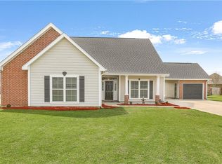 145 Oak Ridge Dr, La Place, LA 70068