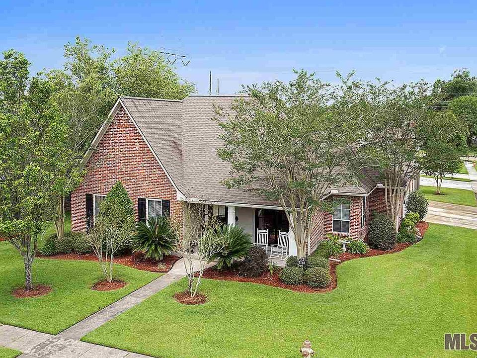 1st image of 17751 Glen Knoll Ave