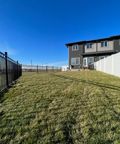 860 Brighton Gate — Photo 35