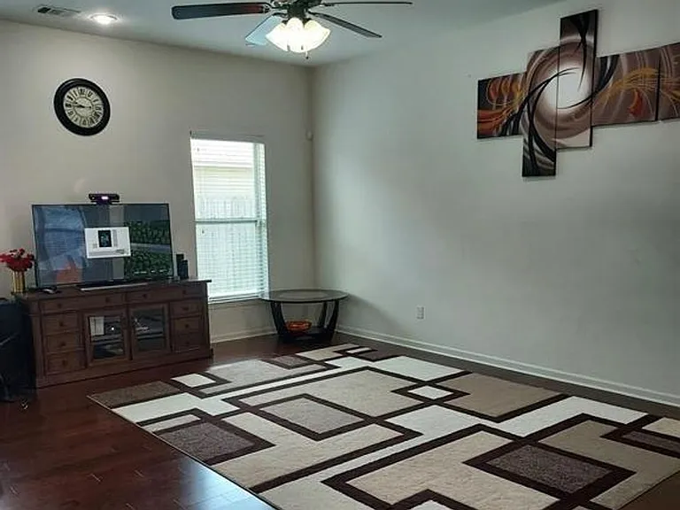 18328 Crows Nest Dr — Photo 3
