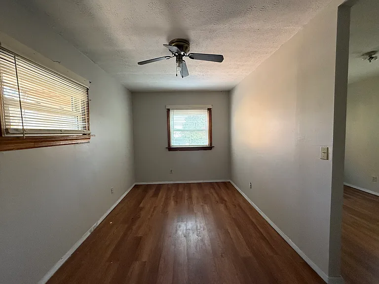 14127 Palmer Rd SW — Photo 18