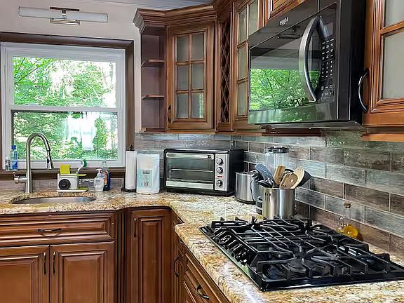 3rd image of 2044 Big Winona Rd